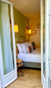 Hotels Hotel Edouard VII : photos des chambres
