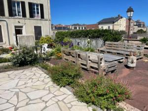 Appartements La Vigie - 30 m de la mer, petite vue mer : photos des chambres