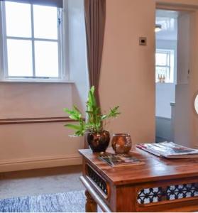 Roses Cottage cosy countryside home with open fire and mountain views near Scafell