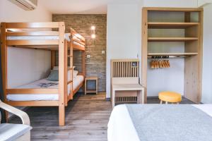 Hotels Logis Auberge du Relais : photos des chambres