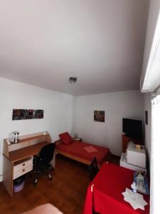 Sejours chez l'habitant Chambre SOLO Toulon Ouest : photos des chambres