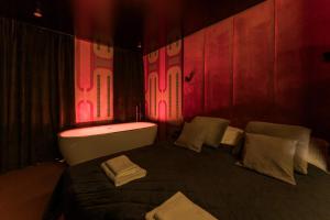 Salt Island Apartments