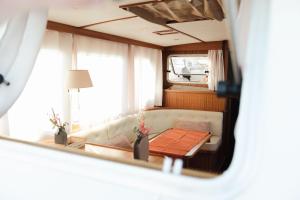 Bateaux-hotels Evasion nautique et nuit sur l'Etang de Thau : photos des chambres