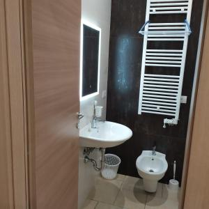 Deluxe Room (2 Adults + 1 Child)