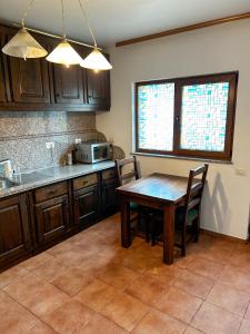 Spacious, 3BD home in Radauti