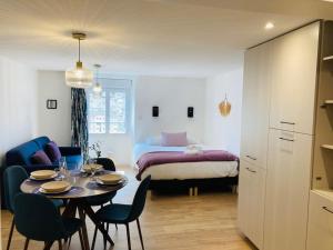 Appartements Le Cattleya, studio cosy a Rennes : photos des chambres