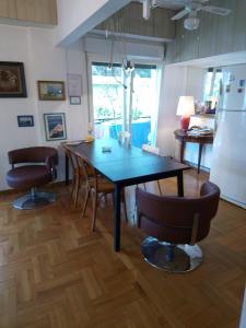 Waterfront Apartment With Sea View Helexpo no01