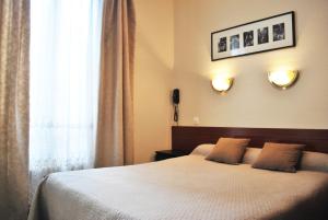 Hotels Hotel Avenir Jonquiere : photos des chambres