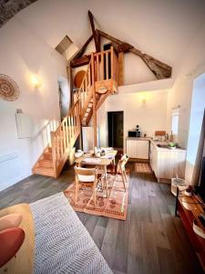 Appartements Logement insolite a Blois : photos des chambres