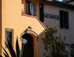 CASENUOVE III - Casale con giardino e piscina