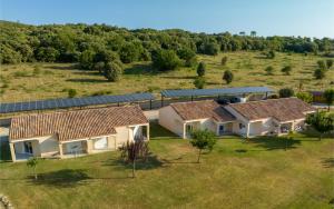 Villages vacances Park & Suites Village Gorges de l'Herault-Cevennes : photos des chambres