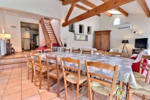 Maisons de vacances GRAND GiTE MARIE-THE : photos des chambres