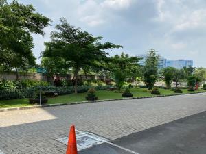 Apartemen Studio Mewah Daily Rent Green Pramuka City Jakarta