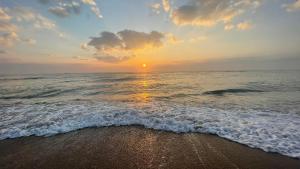 BareFootBay - Villa with Private Beach Access