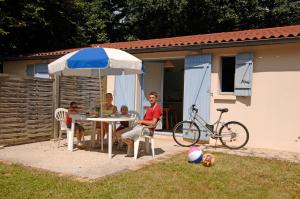 Villages vacances VVF Bourgogne Auxois Morvan : photos des chambres