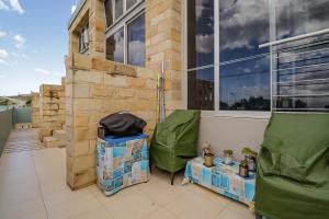 Alla Adalla, Sea View Apartment