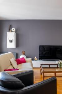 Veeve - Village Vision