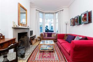 Veeve - Dolby Delight