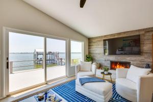 Cedar Creek Lake Views Gorgeous Mabank House!