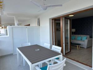 Playa Cargador, vista frontal, céntrico.