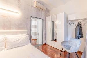 [Genova Centro] Colonna-Cattedrale di San Lorenzo