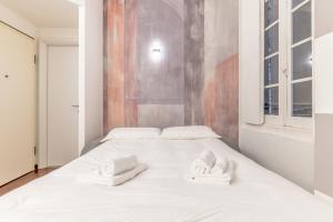 [Genova Centro] Colonna-Cattedrale di San Lorenzo