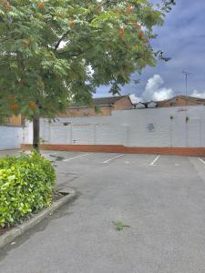 Monkbridge Mews Apartment