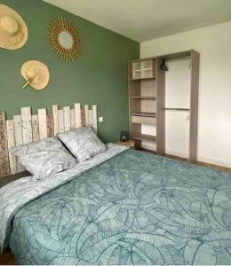 Maisons de vacances TY LOC POULFOEN : photos des chambres
