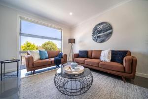 Coast on Clovelly Christies Beach