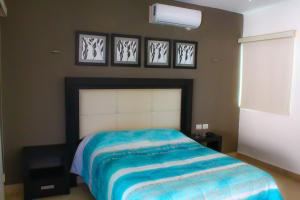 Sikinos Holiday Home