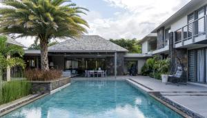 Villa Nénuphar Mauritius with Butler and private Cook