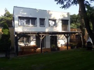 DOM 4 SEZONY - Wijewo