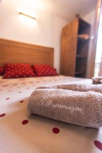 Appartements Le Rioumajou 2 - Grand T4 - Piscine - Centre St Lary : photos des chambres