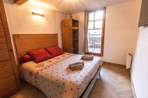 Appartements Le Rioumajou 2 - Grand T4 - Piscine - Centre St Lary : photos des chambres