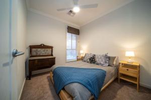 The Arlington - Easy Stay near Entertainment & CBD