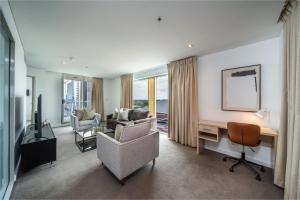 The North Star City View Jacuzzi Sauna