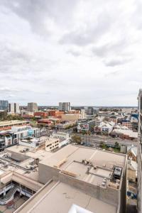 Onyx on North Tce CBD Penthouse Pool Parking