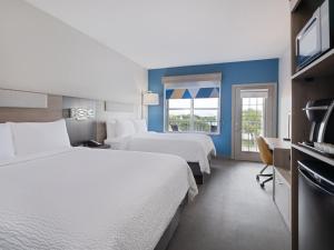 Holiday Inn Express & Suites Lakeland North I-4 by IHG