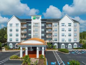 holiday inn express and suites lakeland
