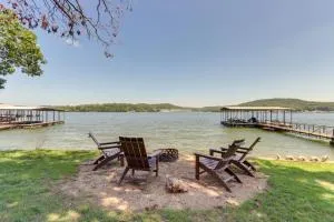 Dock and Hot Tub Lakefront Camdenton Haven! - Roach