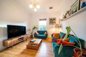 That 70s Cottage Parkside Cottage Backyard WiFi - Unley