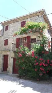 Maison proche rivière - 6 à 8 personnes - Chambonas