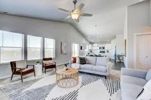 BRAND NEW 4-BDRM HOME Farmhouse at Grand Rapids - ميريديان