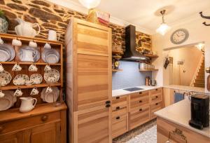 The Burrow on Botanic - Timeless Elegance in the CBD