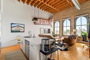 The Goatel - 1 bdrm apartment