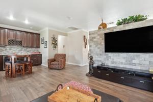 Gem with Pool Near Golf in Desert Hot Springs