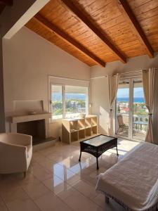 Endless Seaview Apartment A