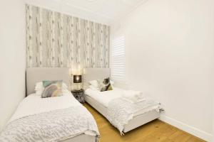 Sydney CBD Waterview Apartment 54A