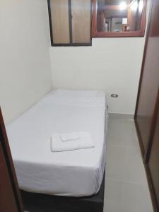 Habitación sencilla y central #4