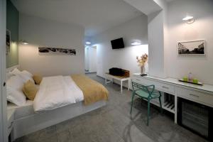 konak rooms l Skanderbeg Square